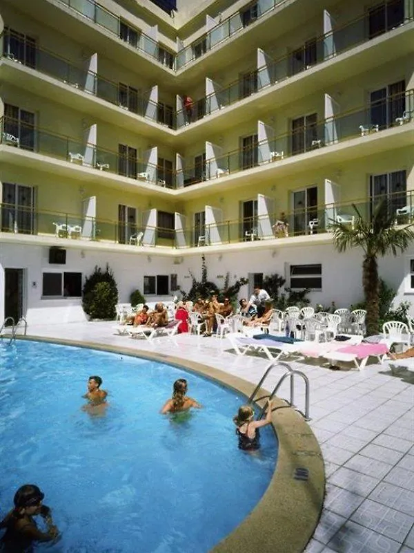 Sun Beach يوريت دي مار فندق